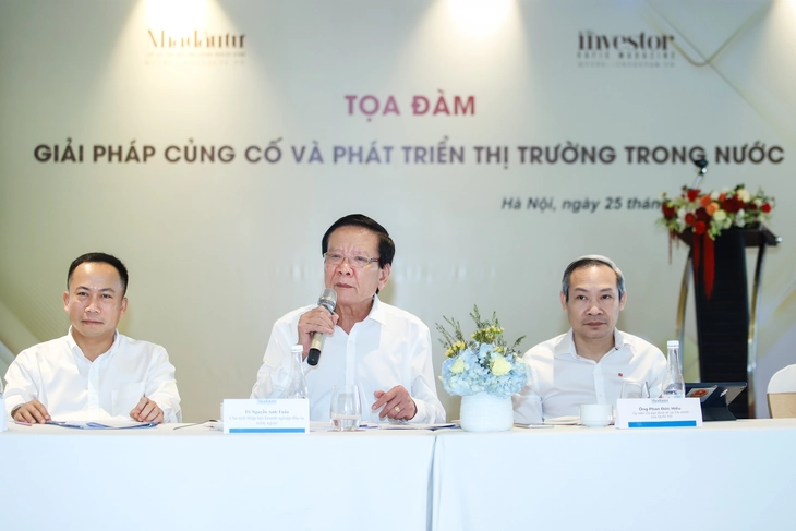 Mỹ áp thuế, doanh nghiệp cần quay về với ‘phao cứu sinh’ thị trường nội địa - Ảnh 1.